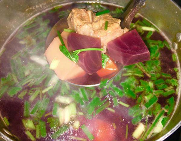 Canh củ dền hầm xương-4