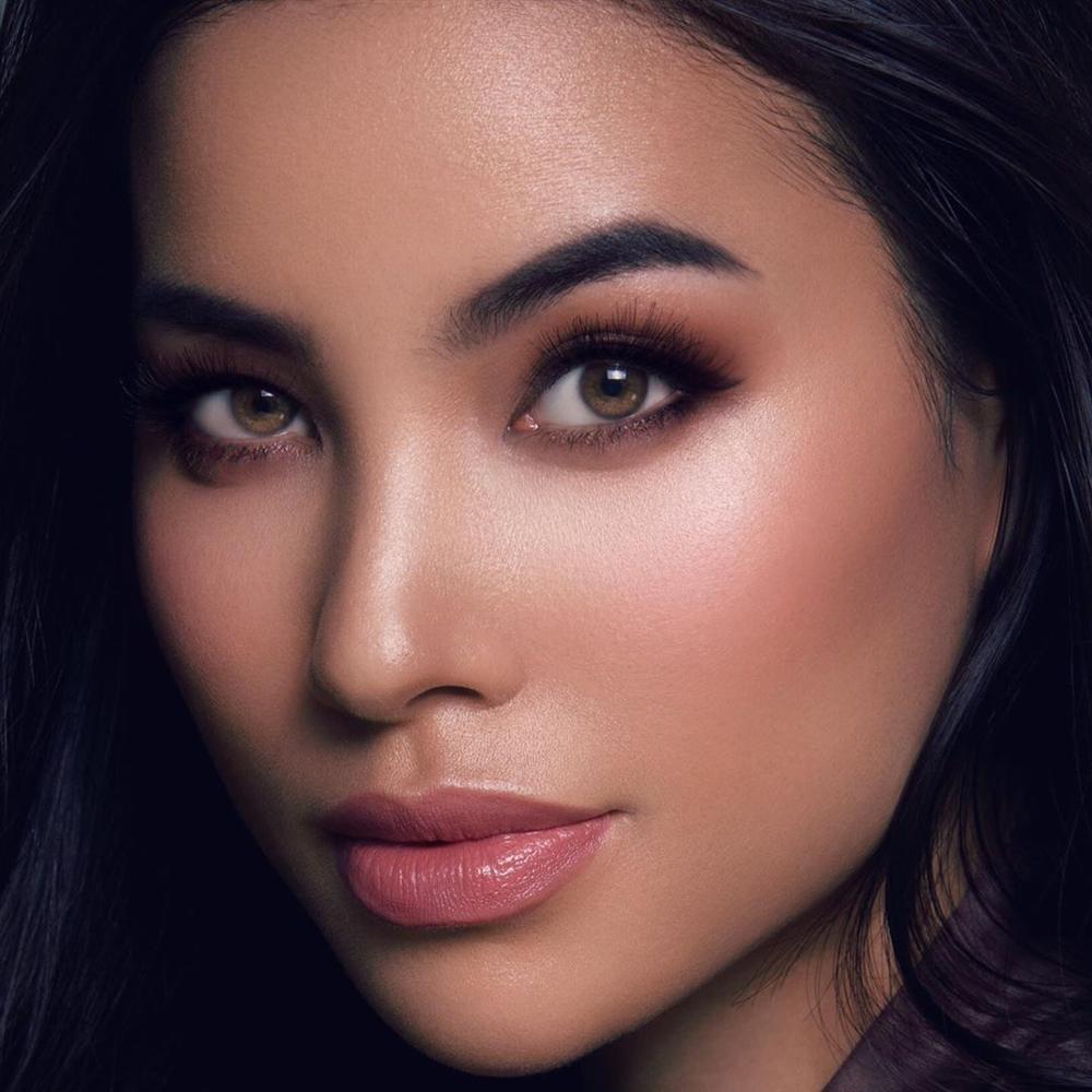 Bản tin Hoa hậu Hoàn vũ 26/5: Cô gái từng bị chê xấu xí nay bất ngờ đẹp hơn cả Phạm Hương-1