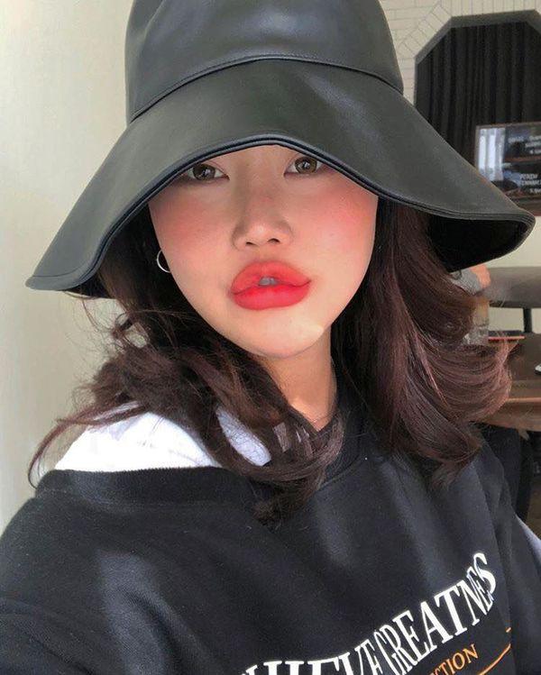 Bà trùm mỹ phẩm Châu Á lộ khuôn mặt phẫu thuật thẩm mỹ hỏng cứ tưởng Lê Âu Ngân Anh-3