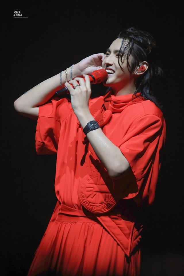 Ngô Diệc Phàm gây sốc với gương mặt béo núc lộ ngấn cằm, còn đâu nam thần thanh xuân vạn người theo đuổi-6