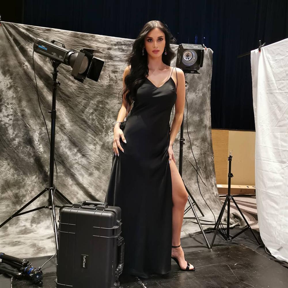 Bản tin Hoa hậu Hoàn vũ 27/5: Hoàng Thùy thắng thời trang nhưng thua nhan sắc trước Bánh Pía Philippines-2