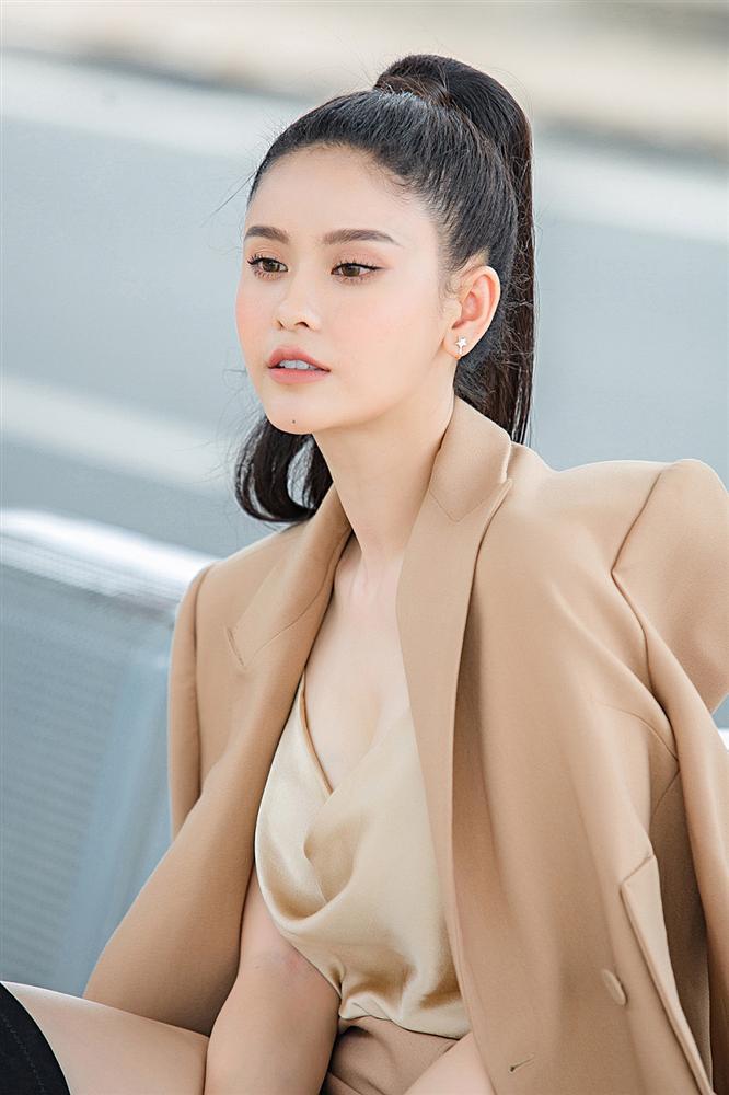 Trương Quỳnh Anh: Trong giai đoạn khủng hoảng nhất cuộc đời, tôi đã gầy đến mức lòi hết xương-4