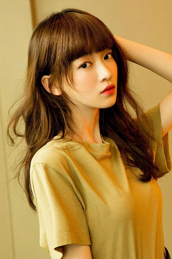 Ngụy Anh Lạc Ngô Cẩn Ngôn đụng nguyên set đồ với Phú Sát Hoàng hậu Tần Lam-1