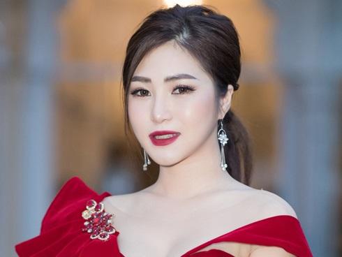 Hương Tràm tiết lộ quá khứ 2 anh em bị nhầm là người Hàn Quốc-11