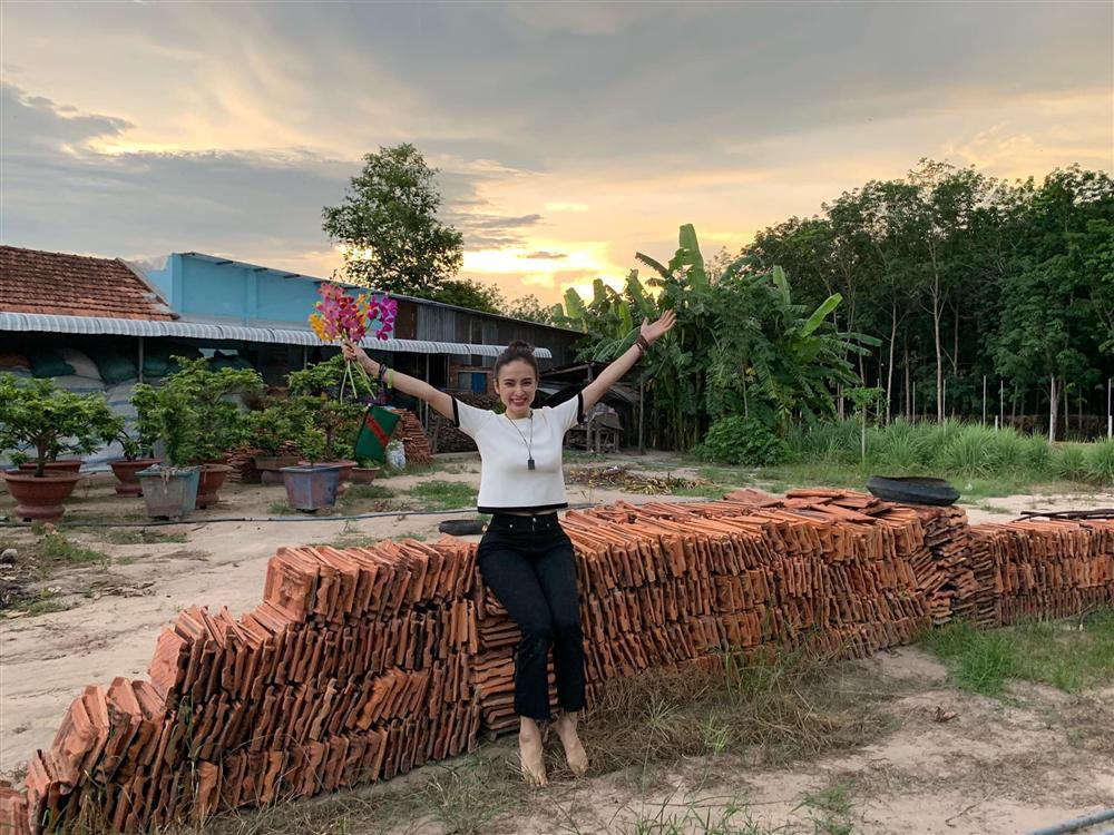 Kỳ Hân lạc quan giữa thông tin bầu bí lần hai với cựu danh thủ Mạc Hồng Quân-3