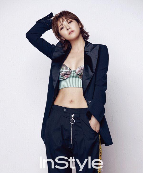 Chết ngất vì vóc dáng U50 vẫn bốc lửa hừng hực của các bà cô U50 xứ Hàn-13