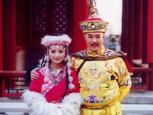 Dàn diễn viên phụ trong Hoàn Châu cách cách giờ ra sao?-13