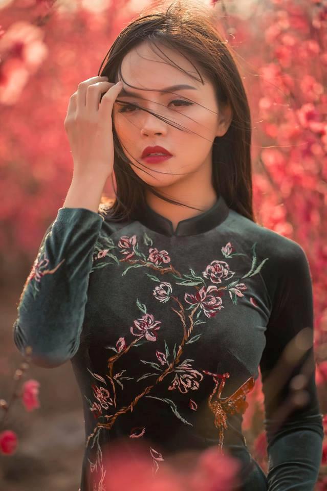 Dàn diễn viên trên sóng giờ vàng VTV thay đổi thế nào qua thời gian?-6