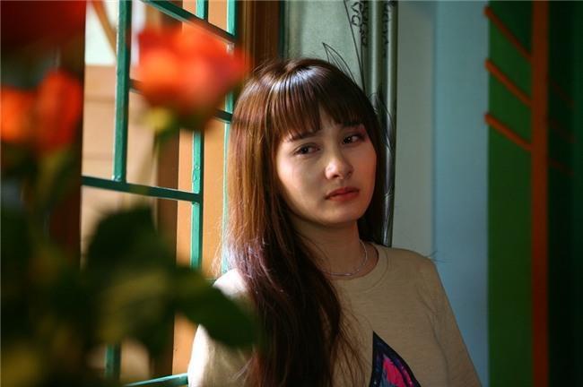 Dàn diễn viên trên sóng giờ vàng VTV thay đổi thế nào qua thời gian?-2