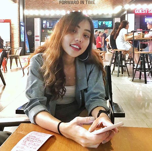 Bố mẹ phải giấu tất cả gương soi vì sợ tôi nghĩ quẩn-1