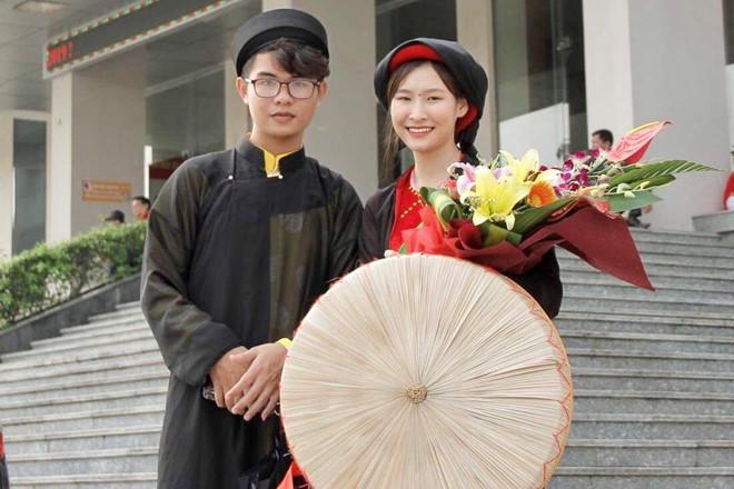 Teen Bắc Ninh hát Cưới nhau đi giữa lớp được khen hay như bản gốc-2