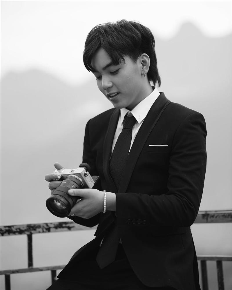 Đào mộ loạt ảnh thời chưa sửa mũi của Long Hoàng - chàng trai Việt duy nhất nghi vấn trúng tuyển SM Entertainment đình đám-8