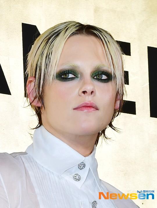 Thu Quỳnh My Sói gây sốc với cằm nhọn, mặt đơ - Hải Triều tự dìm hàng bằng màn trang điểm khó tả-3