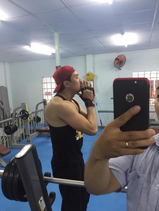 Phát hiện điều bất thường nhờ hình nude trong tin nhắn gợi dục của Quốc Trường Về nhà đi con-7