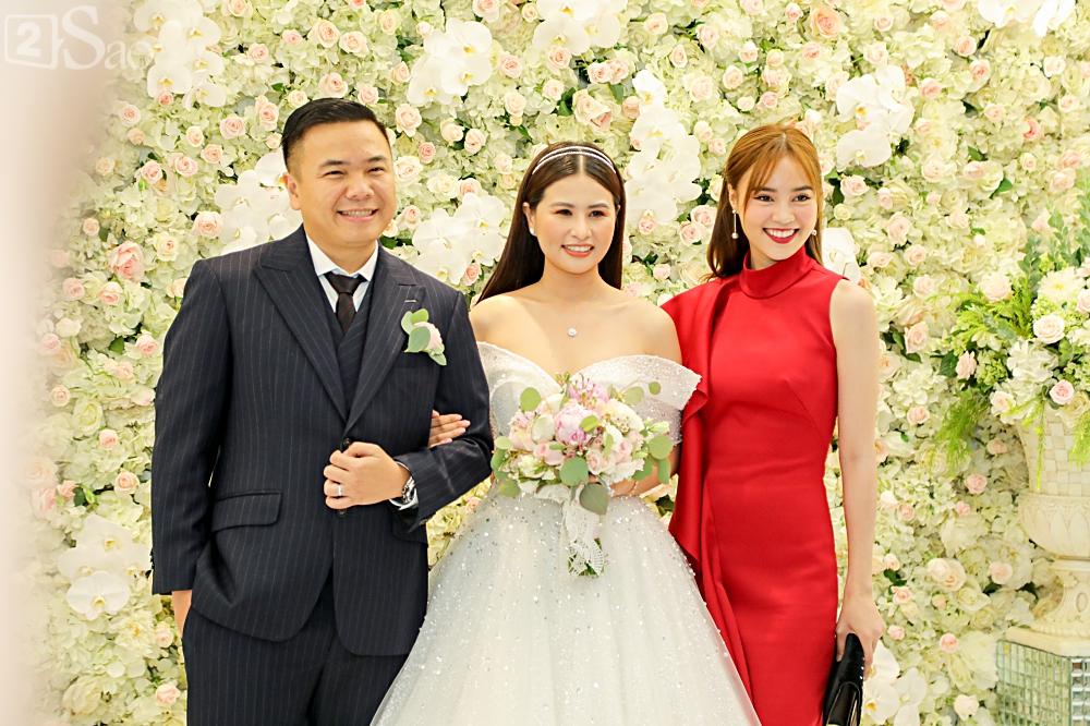 Nguyên dàn sao Việt hạng A cùng quy tụ chúc mừng đám cưới đạo diễn trăm tỷ Nhất Trung-3