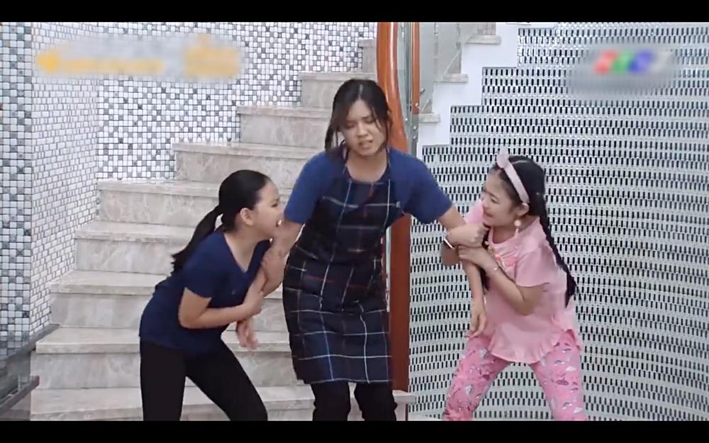 Tưởng mẹ thiên hạ Hae Ri hung dữ, ai ngờ lại có nỗi sợ thầm kín này-4