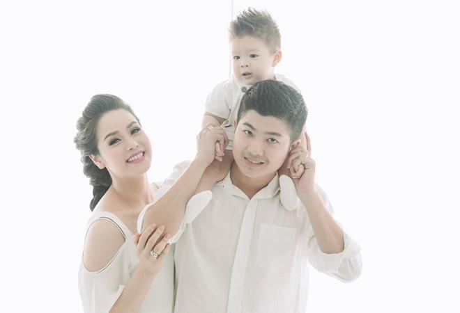 Nhật Kim Anh gây chú ý khi chuyển trạng thái từ kết hôn sang độc thân-7