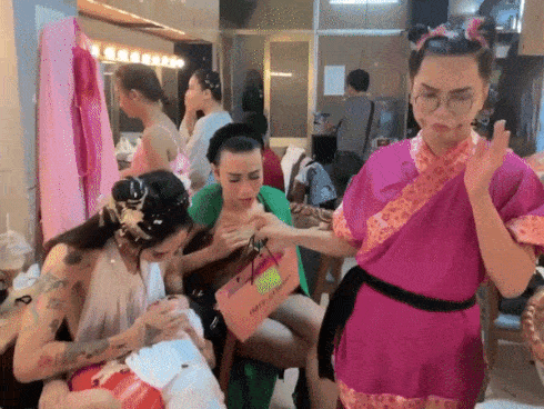 Bắt trend 'chị hiểu không' trong clip cô gái trộm đồ ở Sài Gòn, Minh Dự - BB Trần khiến người xem chả thấy căng thẳng đâu chỉ thấy quá lầy