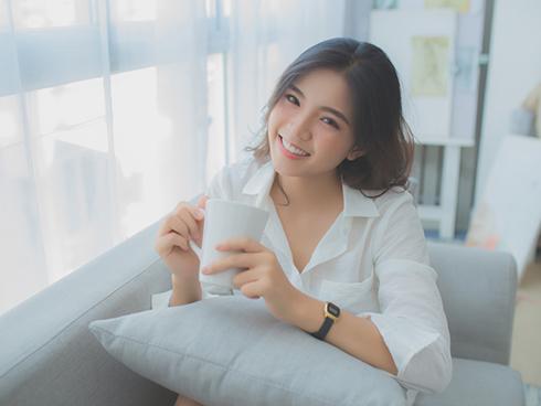 Mỹ nhân mặt đơ Shin Se Kyung đẹp thoát tục trong phim cổ trang mới-9