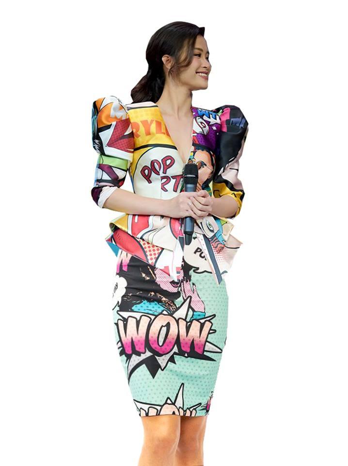 Ngán ngẩm trước bộ cánh sến sẩm của Đông Nhi, các thánh photoshop ra tay thiết kế lại trang phục chất đừng hỏi-4