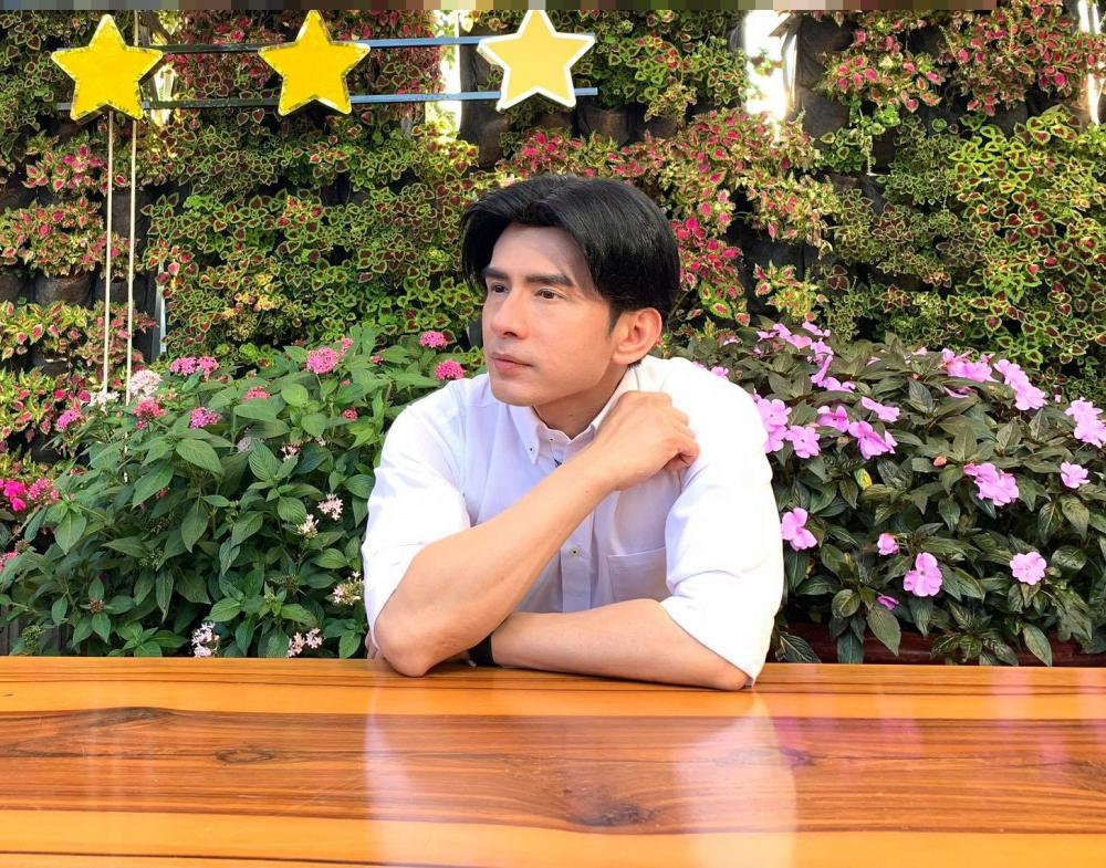 Chán tóc em đuôi gà, Đan Trường lại đổi gió với kiểu tóc gợi liên tưởng đến... mỏ chim cu gáy và nón bảo hiểm-11