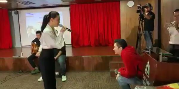 Clip: Phản ứng đáng chú ý của Gil Lê khi bị Phạm Quỳnh Anh dùng nhạc Chi Pu để trêu chọc-1