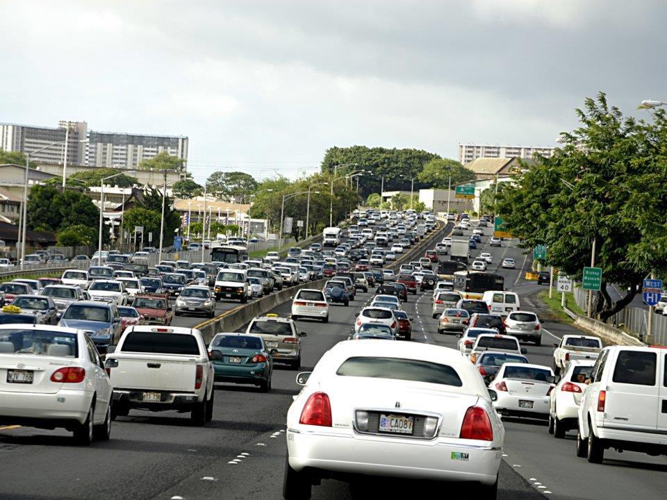 Thiên đường biển Hawaii ngập rác, nhà cao tầng mọc lên như nấm-4