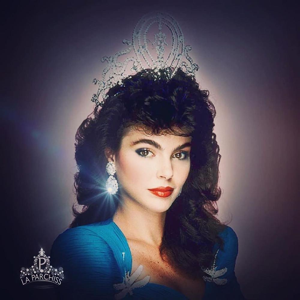 Bản tin Hoa hậu Hoàn vũ 2/6: Lộ rõ mặt thô, nhan sắc Phạm Hương bất ngờ đội sổ giữa dàn giai nhân đình đám-2