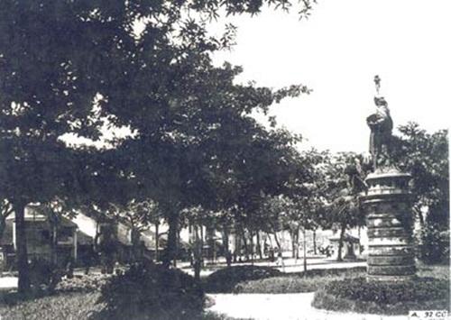 Chuyện về tượng Nữ thần Tự do xuất hiện trên đường phố Hà Nội xưa-1