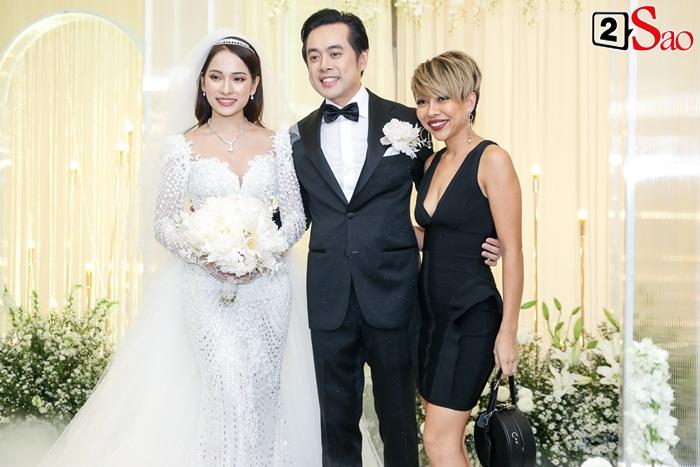 Chơi lớn như Hồ Ngọc Hà: Mang theo từ bố mẹ, anh chị, bạn trai đến con cái đi ăn cưới Dương Khắc Linh-8