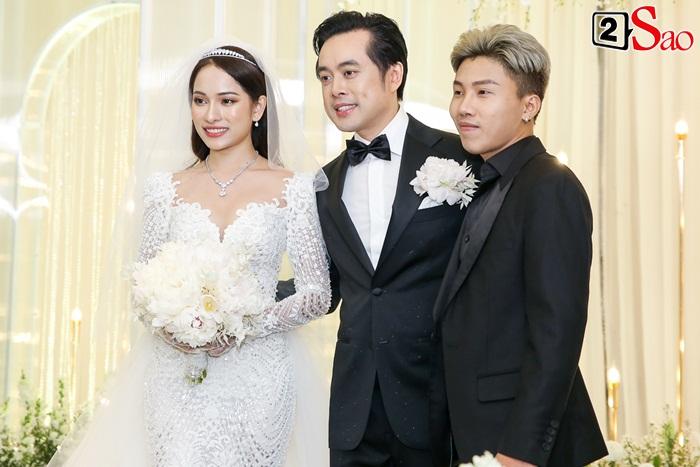 Chơi lớn như Hồ Ngọc Hà: Mang theo từ bố mẹ, anh chị, bạn trai đến con cái đi ăn cưới Dương Khắc Linh-12