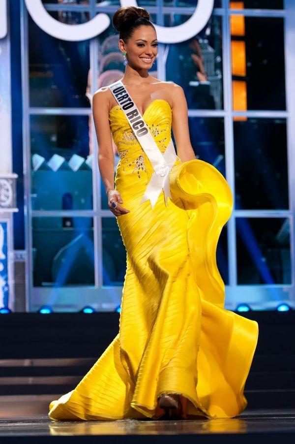 HOT: Đầm vàng tạo hit của HHen Niê được bình chọn là trang phục đẹp nhất lịch sử Miss Universe-3