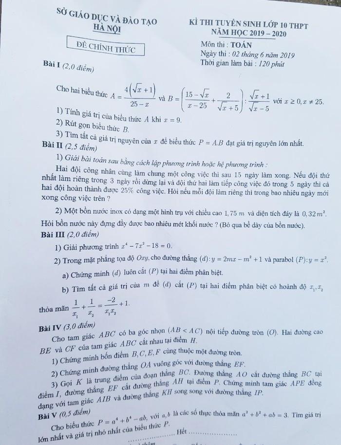 Đề thi Toán vào lớp 10 khiến học sinh hùng hục tính toán-1