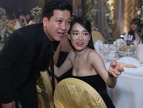 Sau tin đồn sinh con, Nhã Phương gia nhập hội mỹ nhân o ép vòng 1 đến nghẹt thở