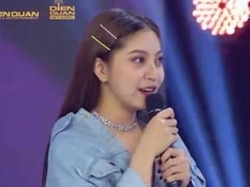 Vắng bạn trai Quang Hải, Nhật Lê tình tứ ôm eo Quang Trung song ca bài tủ Mình yêu nhau từ kiếp nào-11