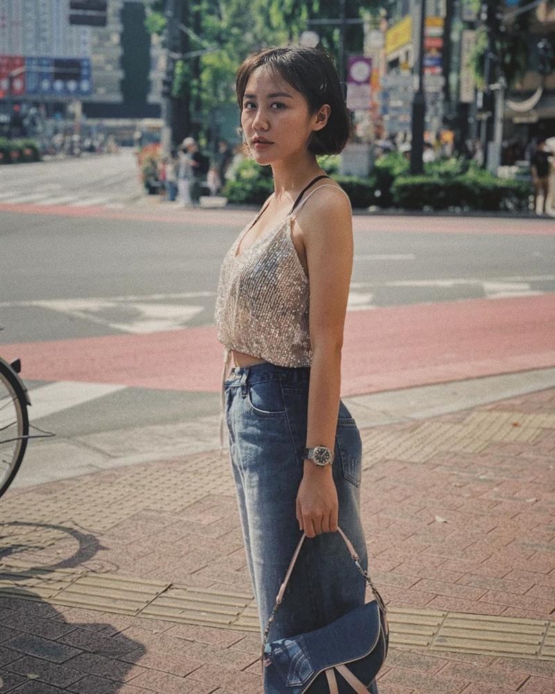 Hoa hậu HHen Niê thân thiết với Á hậu Lệ Hằng chuẩn trend chị ngả em nâng-9