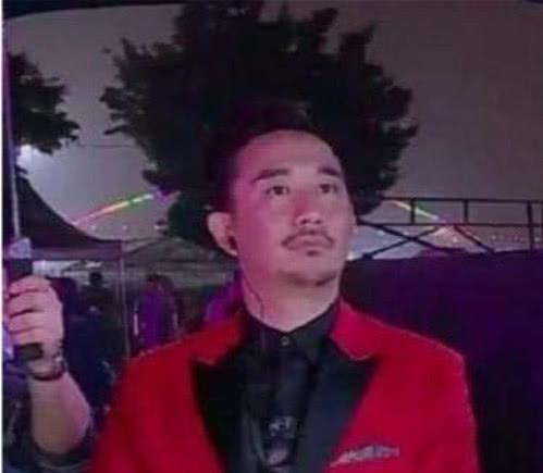 Loạt ảnh đánh lừa thị giác của sao Hoa ngữ: Dương Mịch bị sờ soạng vòng 1, Địch Lệ Nhiệt Ba bốc hơi mất cánh tay-19