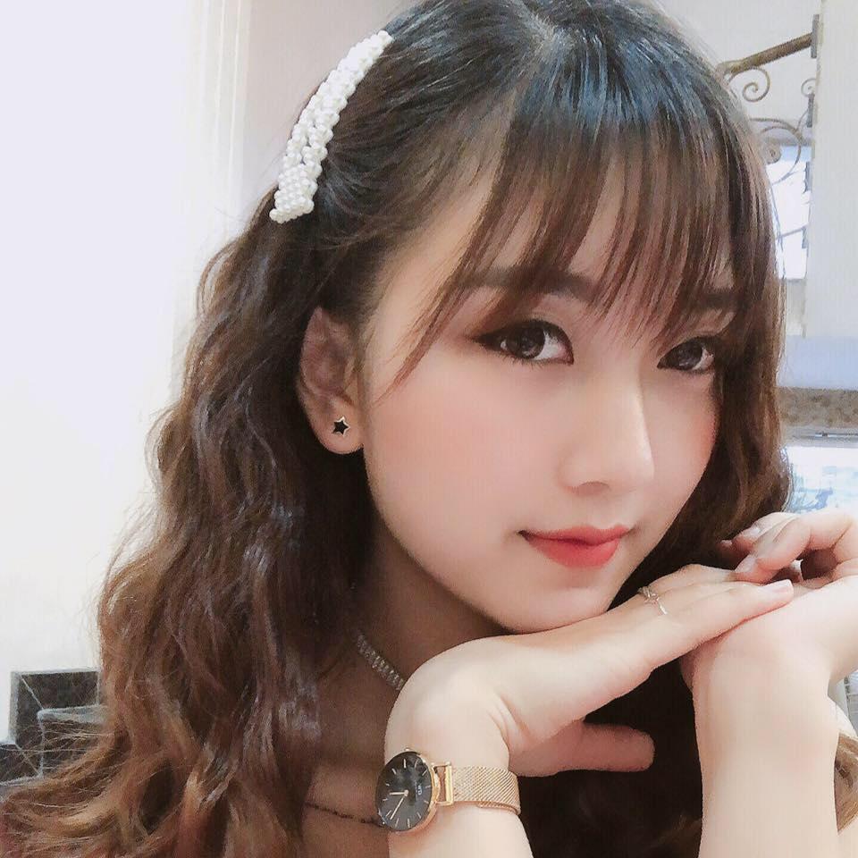 Dung mạo ngày càng quyến rũ của cô giáo trẻ Hà Nội sau 2 năm gây bão mạng vì quá xinh đẹp-6