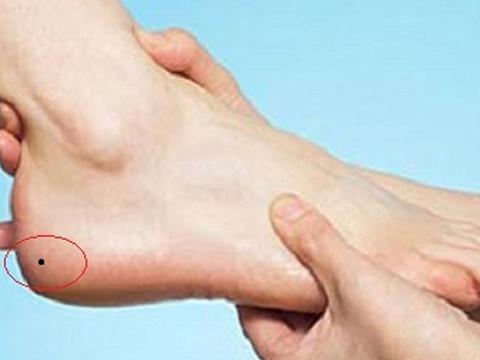 Chỉ mặt 4 cặp đôi đại xung khắc: Chung một tổ dễ tan cửa nát nhà, hụt trước thiếu sau, nghèo túng mấy đời-3