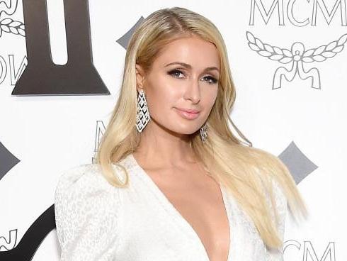 Paris Hilton bị tẩy chay vì để báo chí Hàn chờ hơn 30 phút ở sự kiện