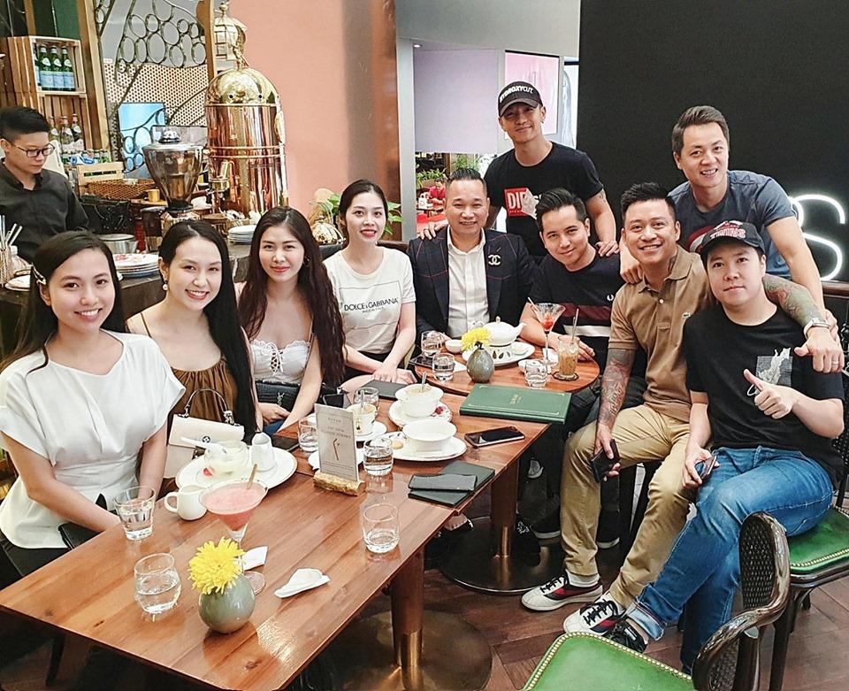 Khoe ảnh sexy, hoa hậu Phạm Hương bị nhận xét giống nữ diễn viên 13 tuổi gây sốt phim Vợ ba-8