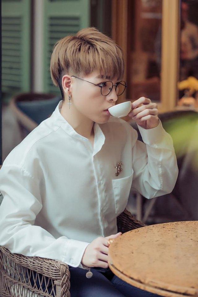 Khoe ảnh sexy, hoa hậu Phạm Hương bị nhận xét giống nữ diễn viên 13 tuổi gây sốt phim Vợ ba-9