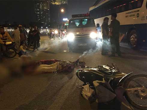 Hà Nội: Đi đúng làn đường, nam thanh niên bị xe máy chạy ngược chiều tông tử vong