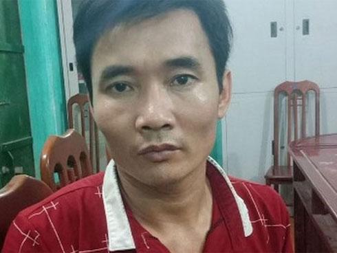 Hà Nội: Nam thanh niên dùng dao đâm bố mẹ vợ nhập viện cấp cứu-2