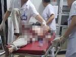 Hà Nội: Nam thanh niên dùng dao đâm bố mẹ vợ nhập viện cấp cứu