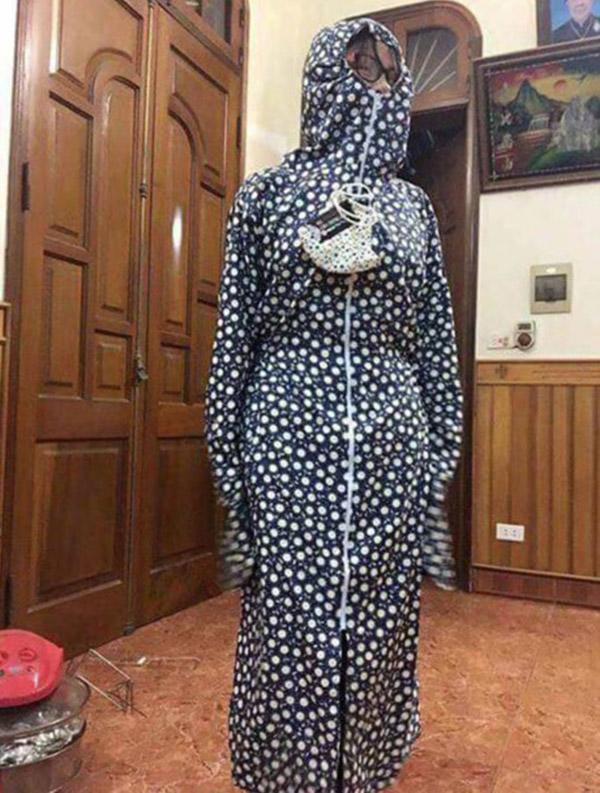 Hốt hoảng với bộ đồ hệt xác ướp Ai Cập, hội chị em ninja Việt cũng không kín bằng-3