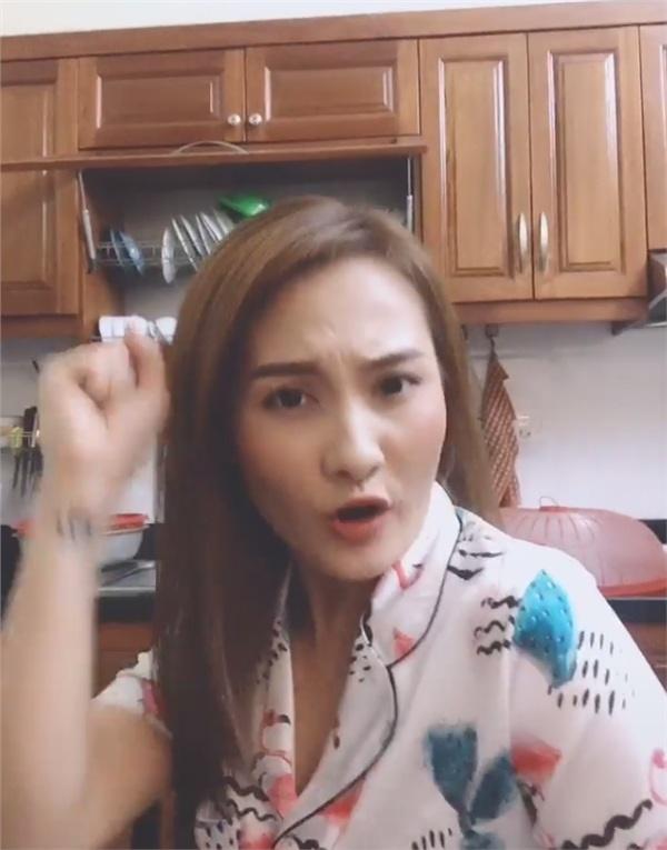 Đang quay thì đúng trận Việt Nam - Thái Lan gặp nhau, dàn diễn viên Về nhà đi con đề nghị… nghỉ quay-3