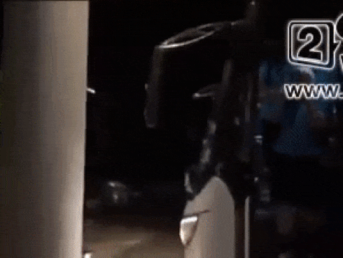 Văn Hậu bị bạn gái trêu chọc khi check-in đi bơi cùng đồng đội-4