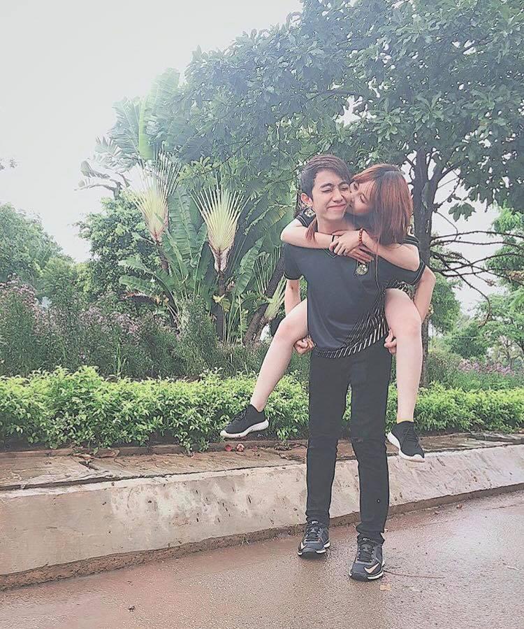 Trước khi về chung một nhà, hot girl FAPtv Mai Quỳnh Anh - streamer Cris Phan thường xuyên tình tứ trong 1.001 bộ đồ đôi chất lừ-3