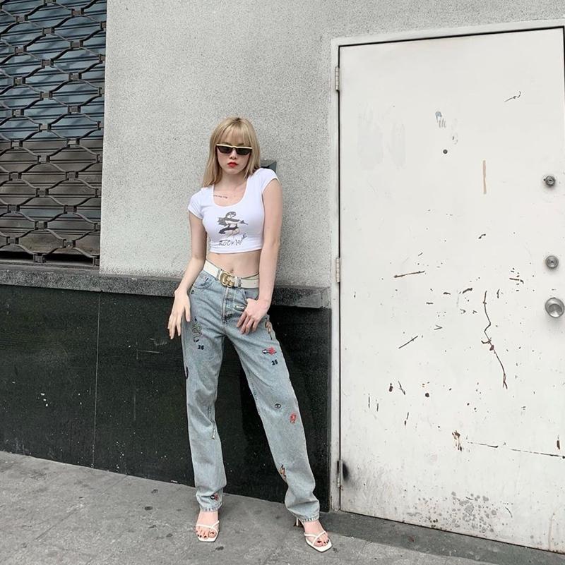 HHen Niê giản dị hết cỡ với đồ ngủ, dép tổ ong - Hiền Thục khoe street style trẻ trung như U20-5